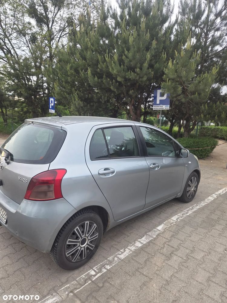 Toyota Yaris 1.4 D-4D Luna A/C - 6
