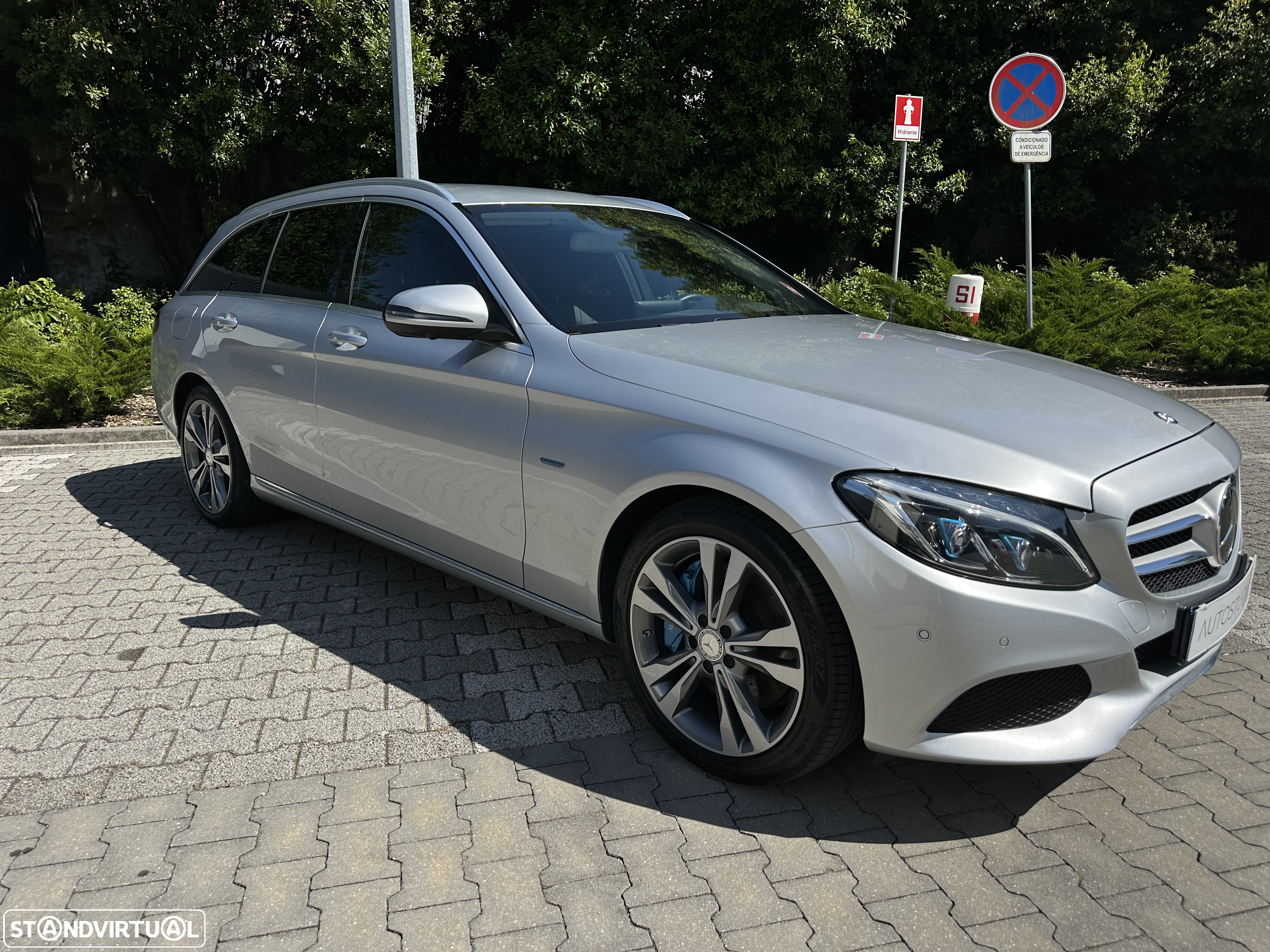 Mercedes-Benz C 350 e - 12