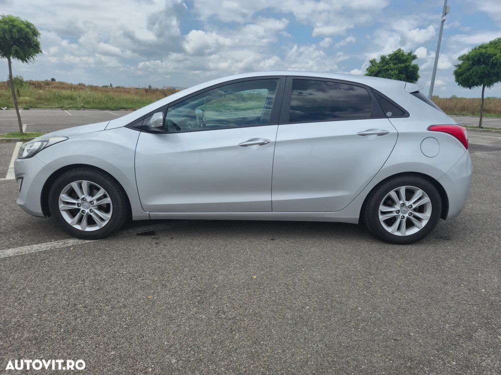 Hyundai i30 1.6 GDI Exclusive Special Edition - 8