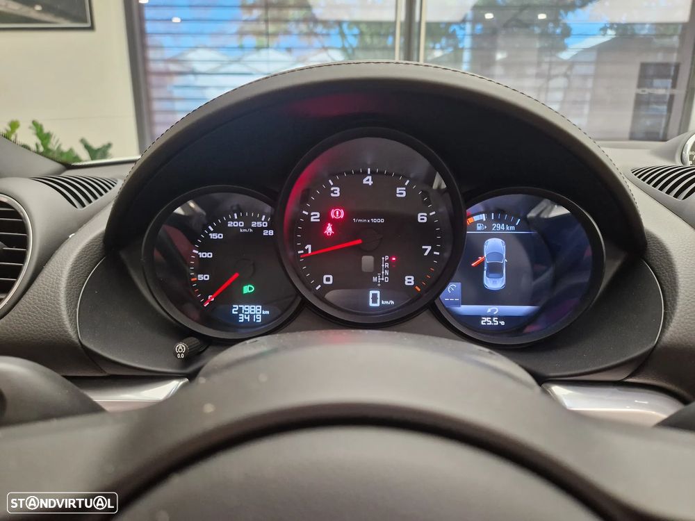 Porsche 718 Boxster 2.0 PDK - 27