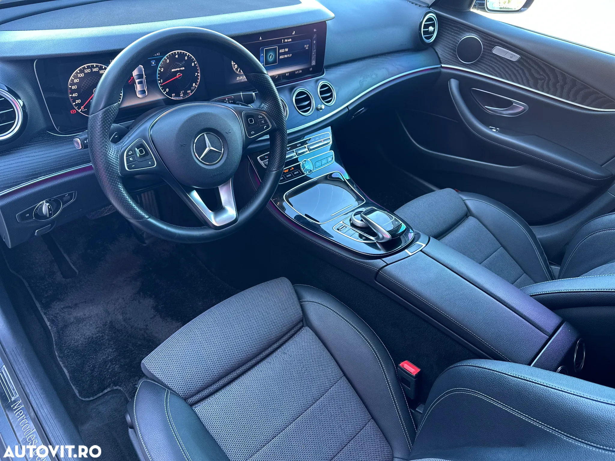 Mercedes-Benz E - 13