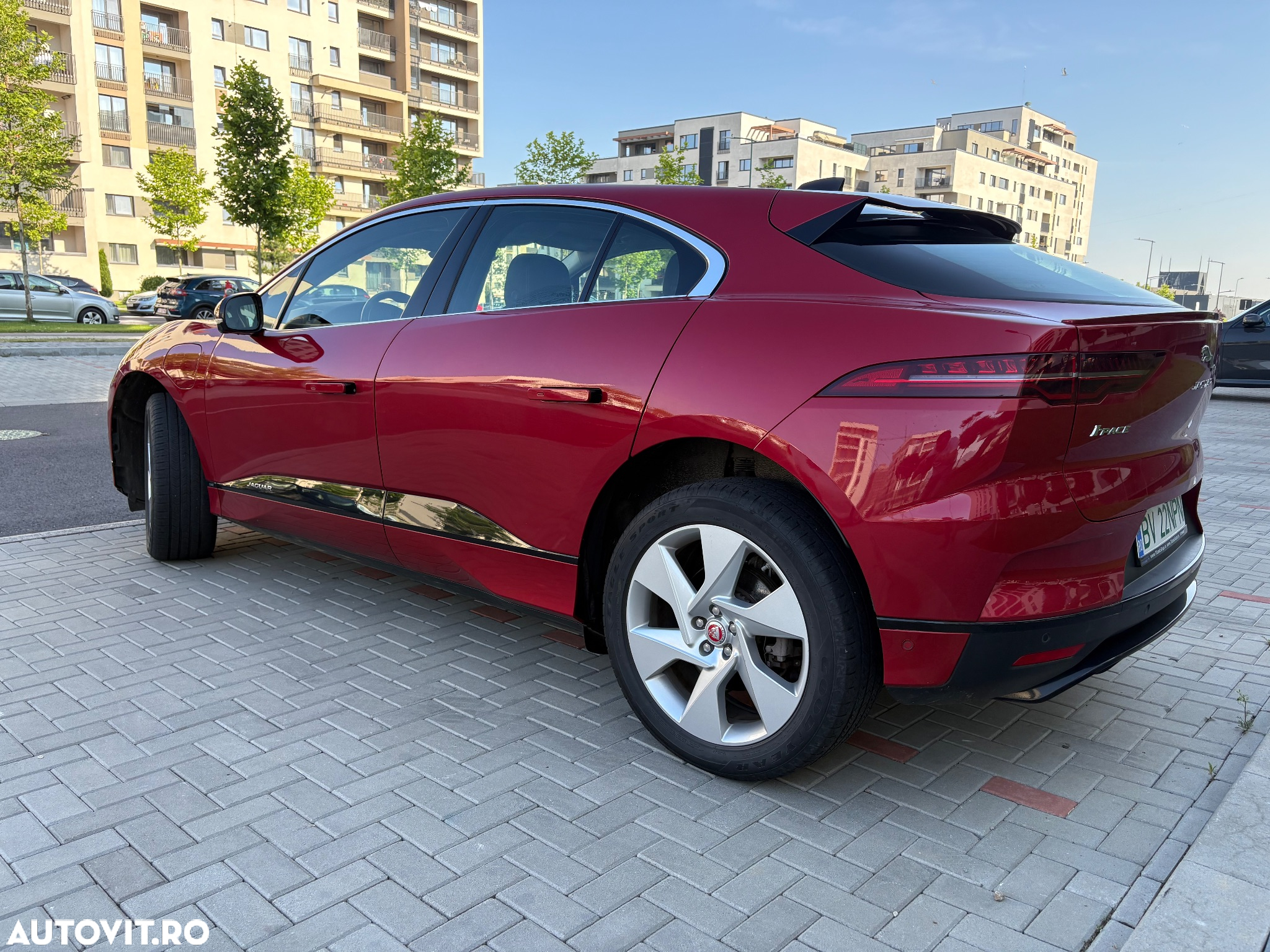 Jaguar I-Pace SE - 3