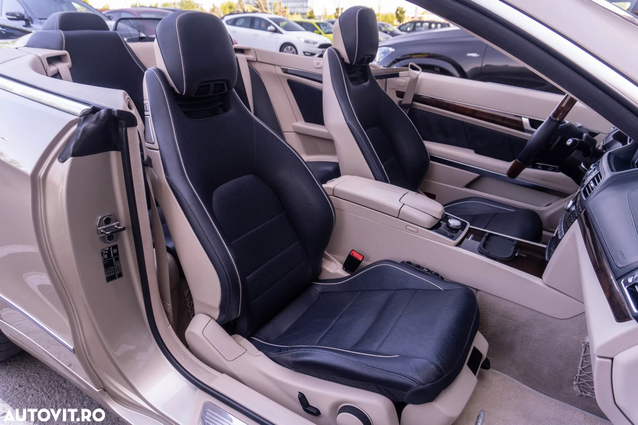 Mercedes-Benz E - 22