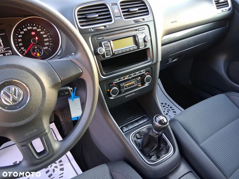 Volkswagen Golf 1.2 TSI MATCH - 23