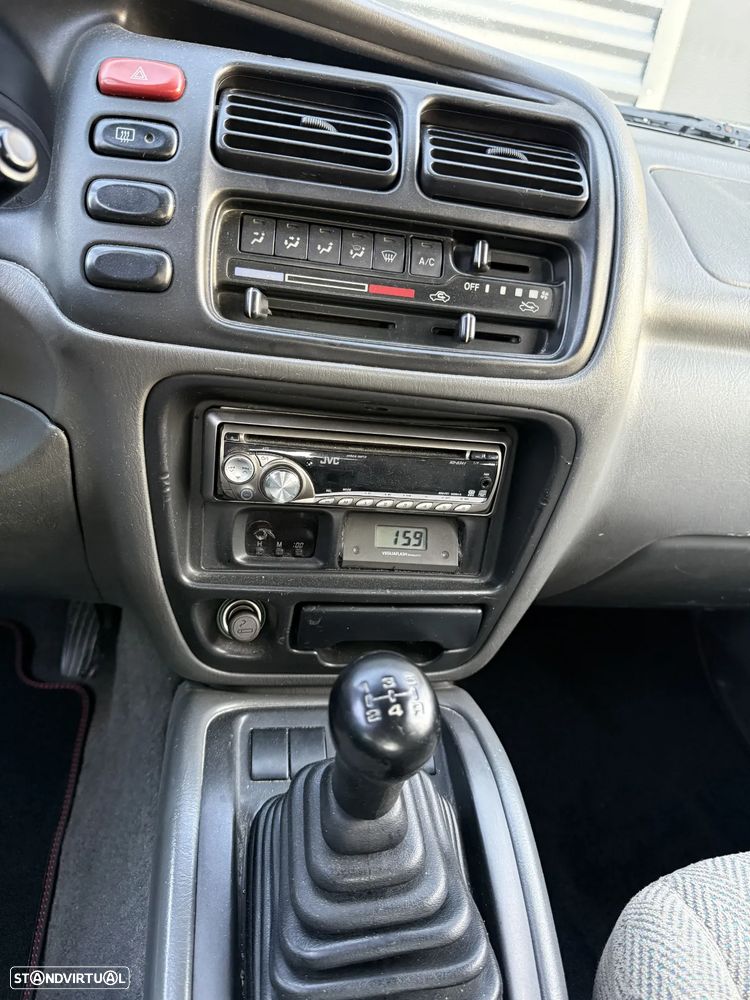 Suzuki Grand Vitara Metal Top 2.0 TDi - 15