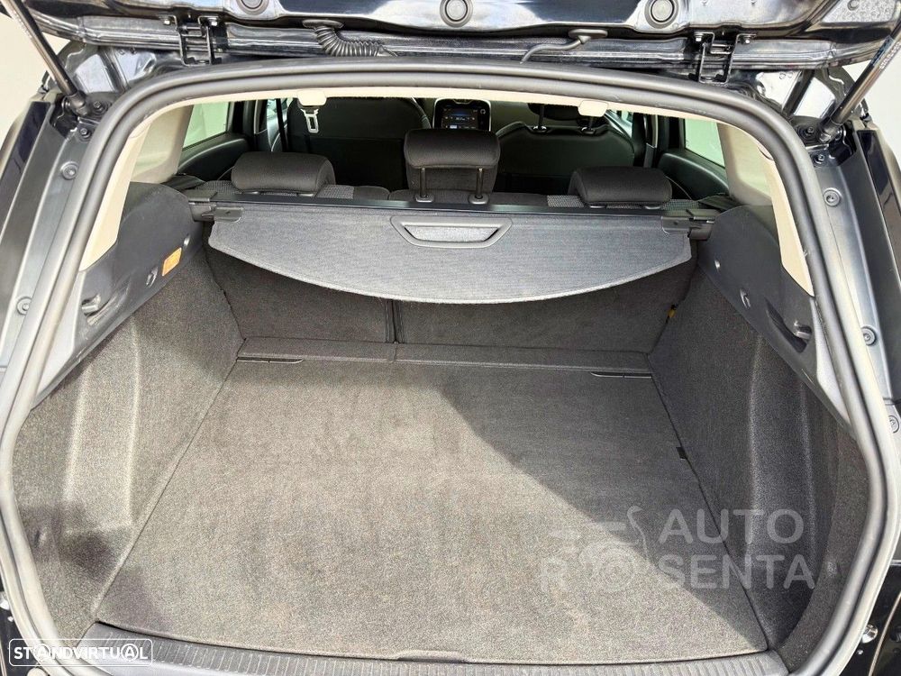 Renault Clio Break 1.2 16V Confort - 8