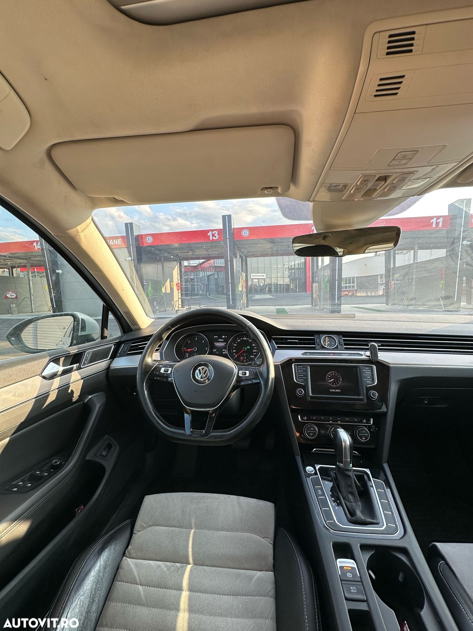 Volkswagen Passat Variant 2.0 TDI DSG Highline - 5
