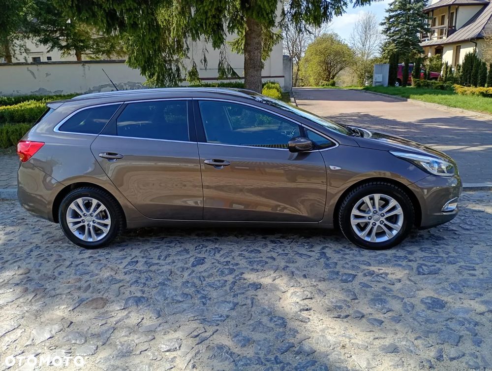 Kia Ceed 1.6 GDI Vision - 17