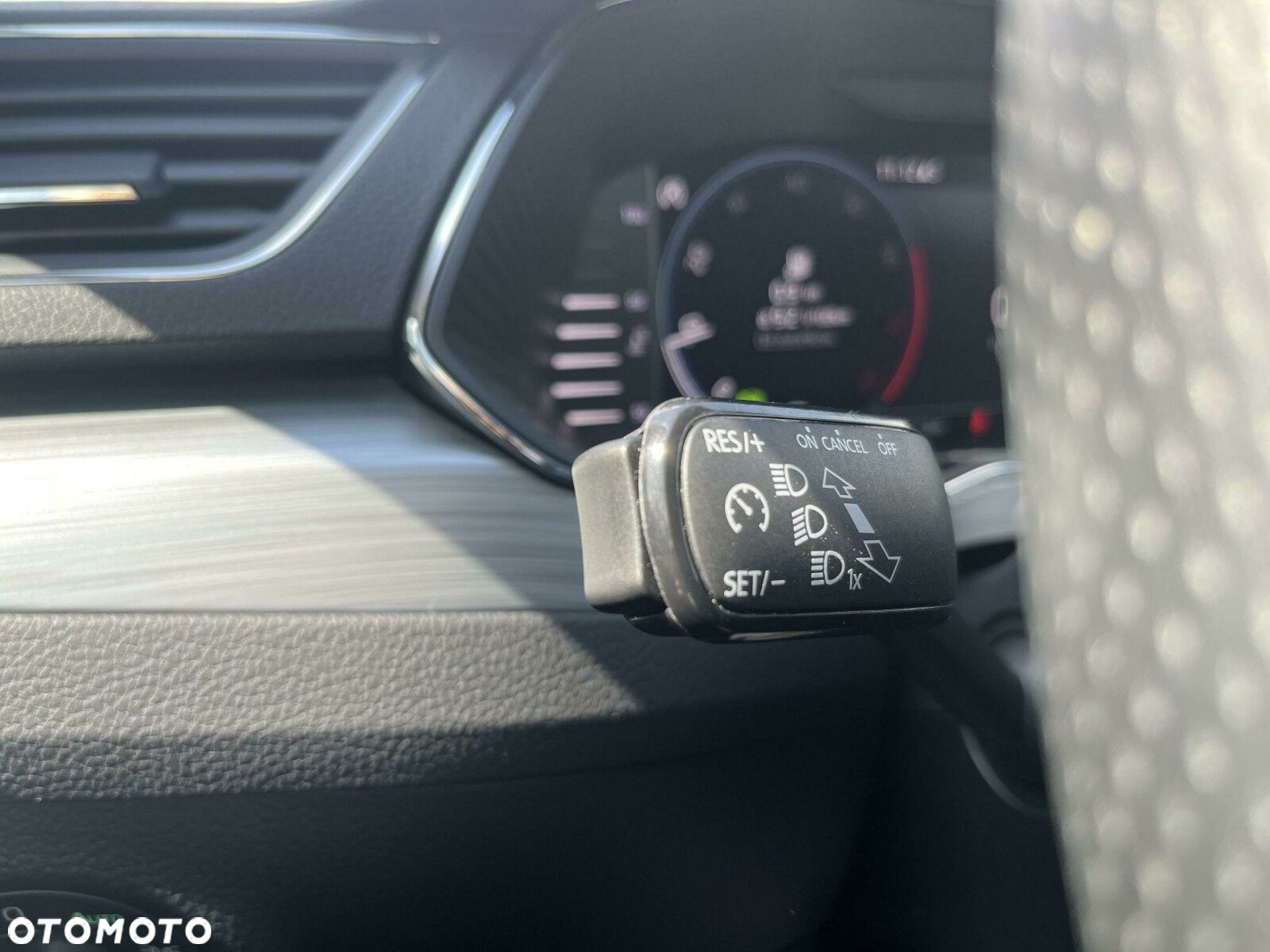 Skoda Superb 1.5 TSI Ambition DSG - 15