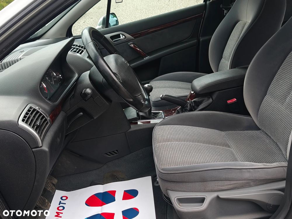 Peugeot 407 2.0 HDi Premium - 10
