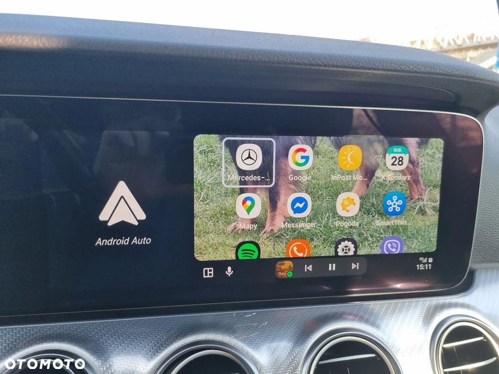 Mercedes-Benz Klasa E 220 d 4-Matic 9G-TRONIC - 35