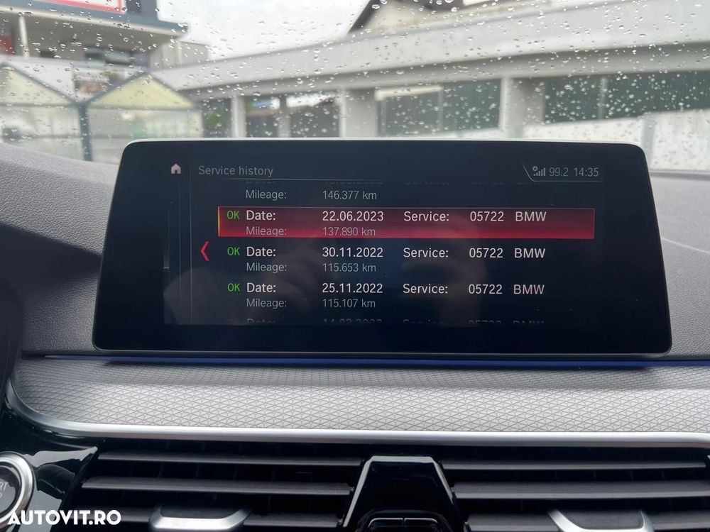 BMW Seria 5 530e Aut. M Sport Edition - 17