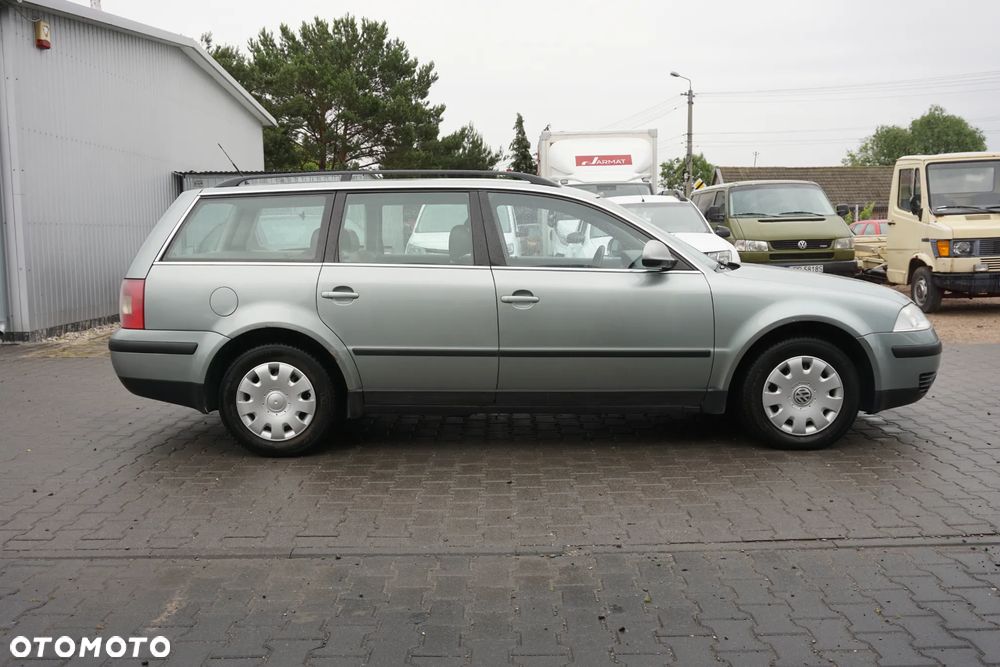 Volkswagen Passat 1.9 TDI Basis - 9