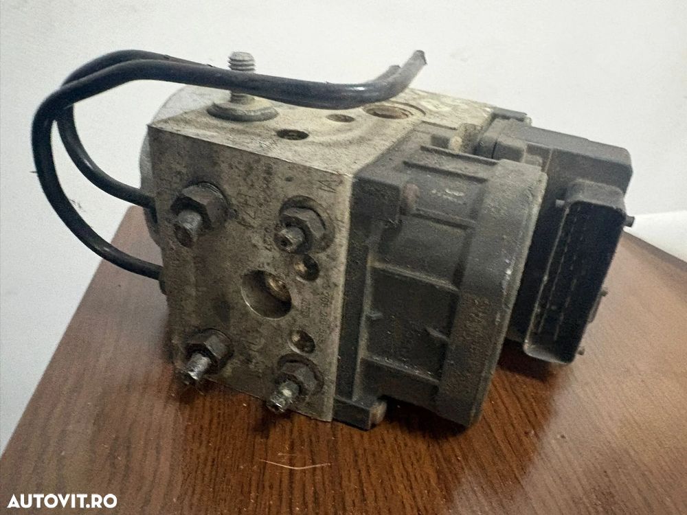 Pompă ABS  Volkswagen PASSAT B5 Audi A4 B5 , A6 C5 Skoda Superb   0273004281 55041 - 2