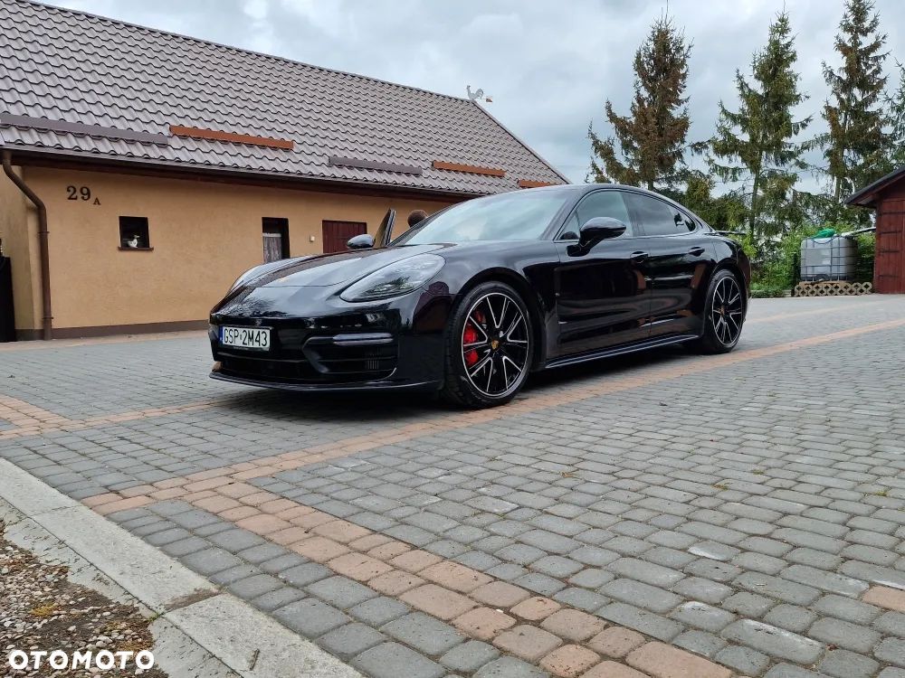 Porsche Panamera - 24