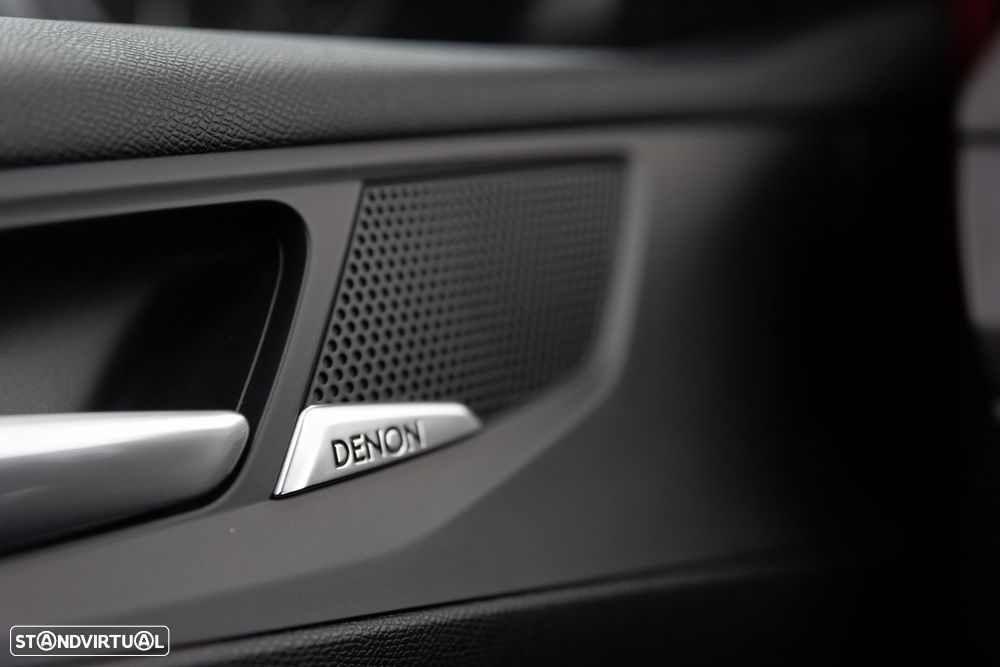 Peugeot 308 1.6 e-THP GTi - 32