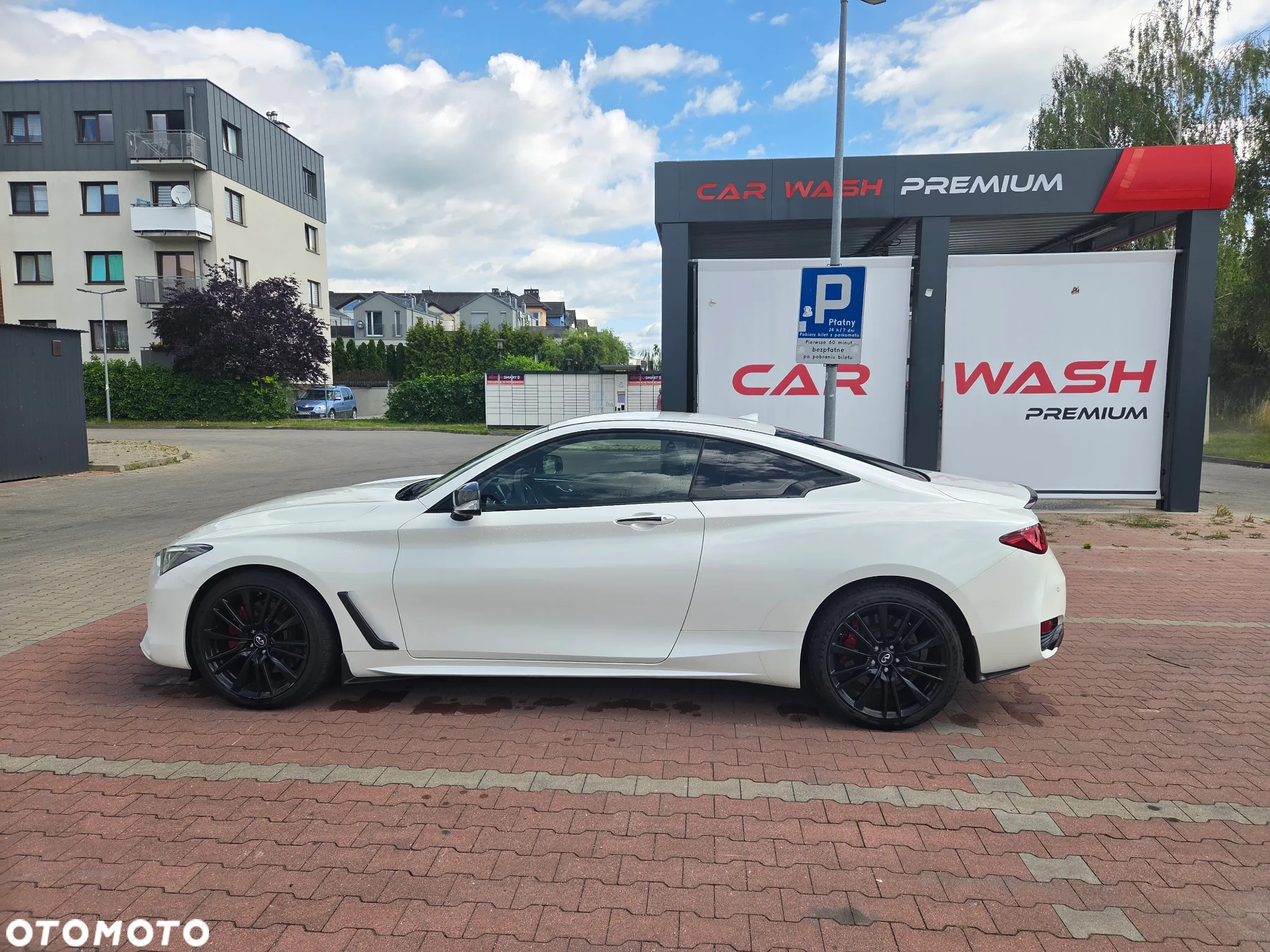Infiniti Q60 3.0t AWD Sport Tech - 3