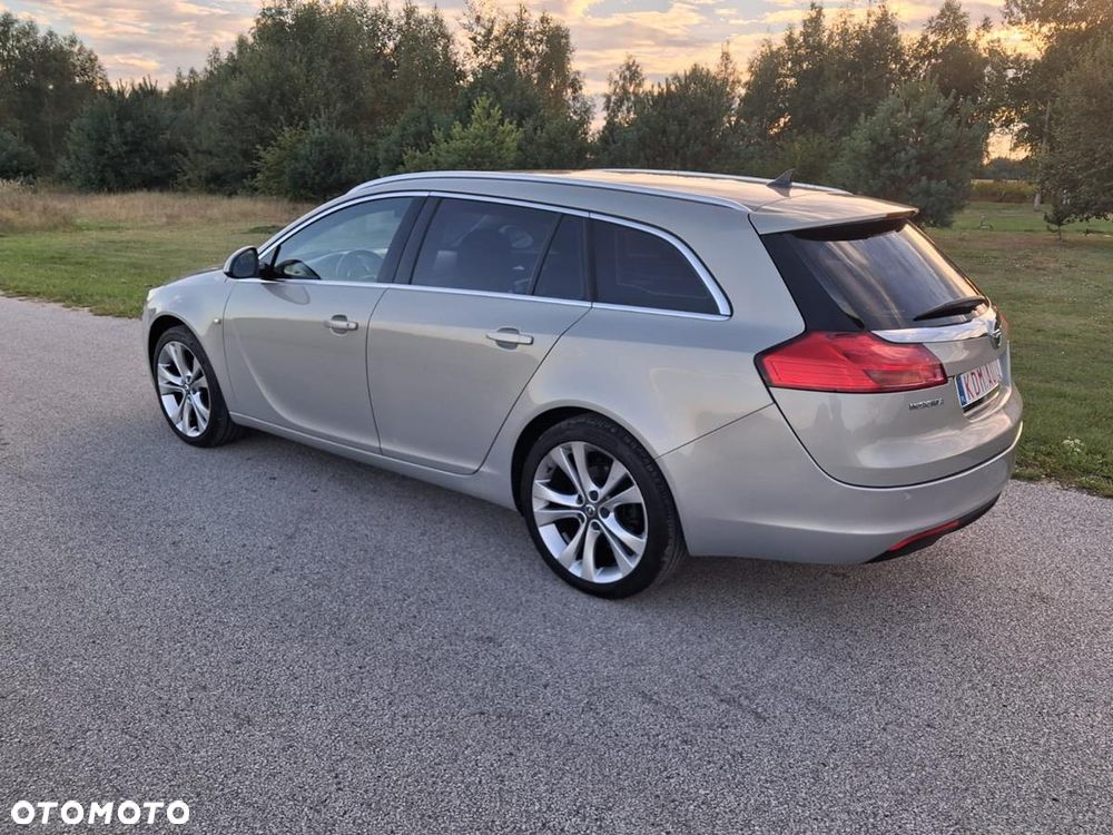Opel Insignia - 8