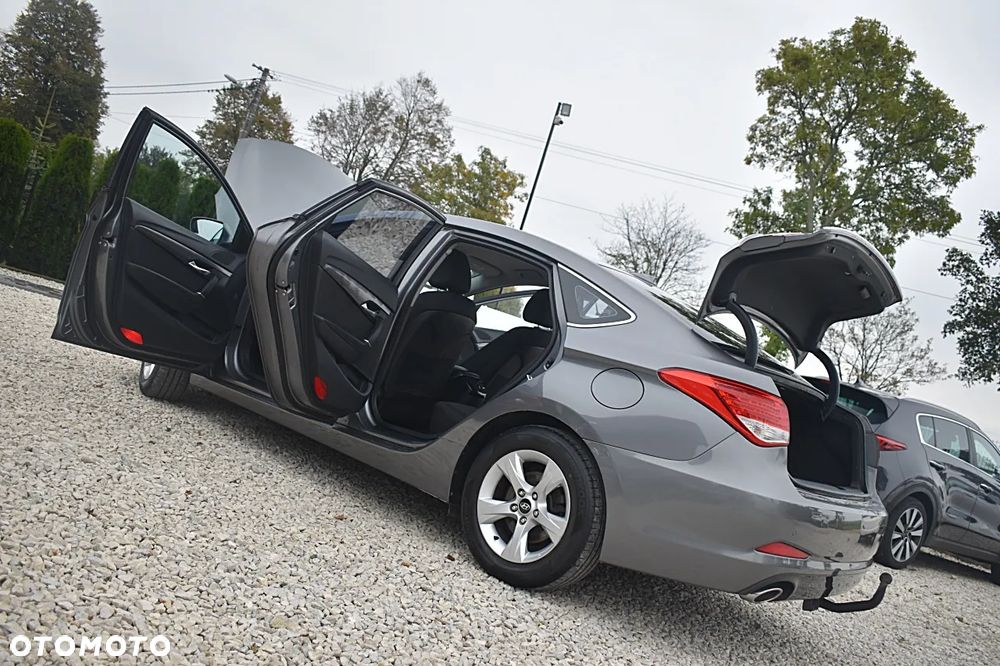 Hyundai i40 1.7 CRDi Comfort + - 13