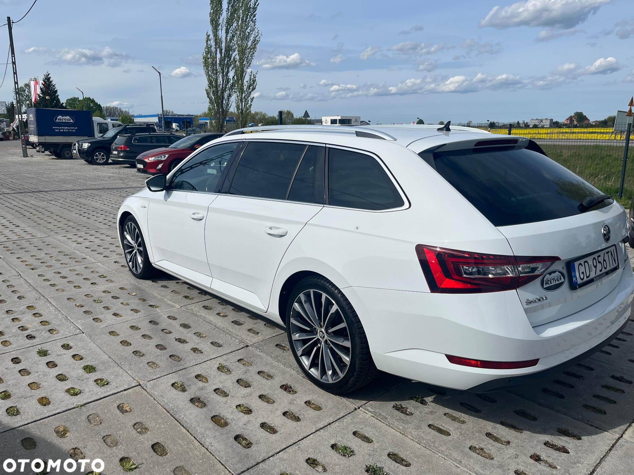 Skoda Superb 2.0 TDI 4x4 L&K DSG - 3