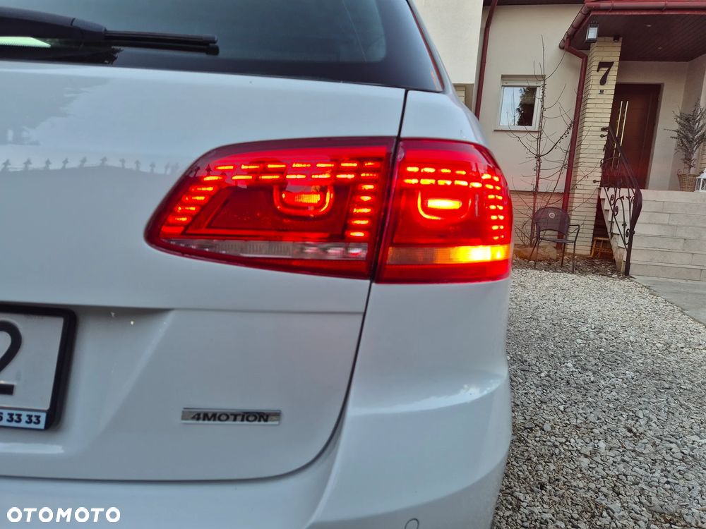 Volkswagen Passat 2.0 TDI DSG BlueMotion Technology Highline - 12