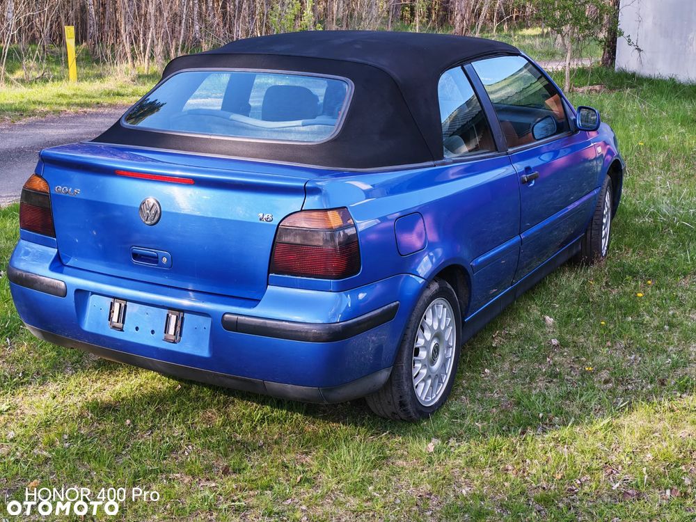 Volkswagen Golf 1.6 - 9