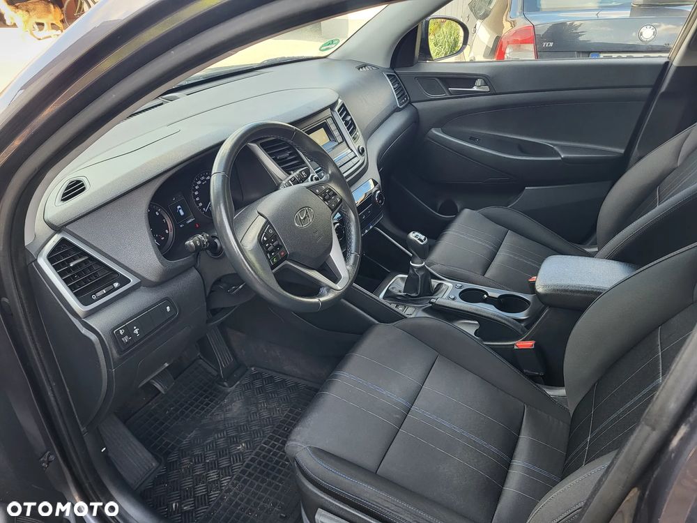 Hyundai Tucson 1.6 GDI BlueDrive Classic 2WD - 35