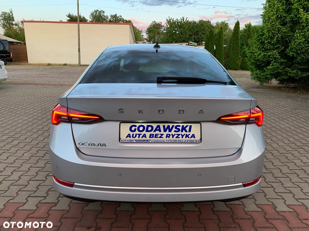 Skoda Octavia 1.5 TSI ACT Ambition - 8