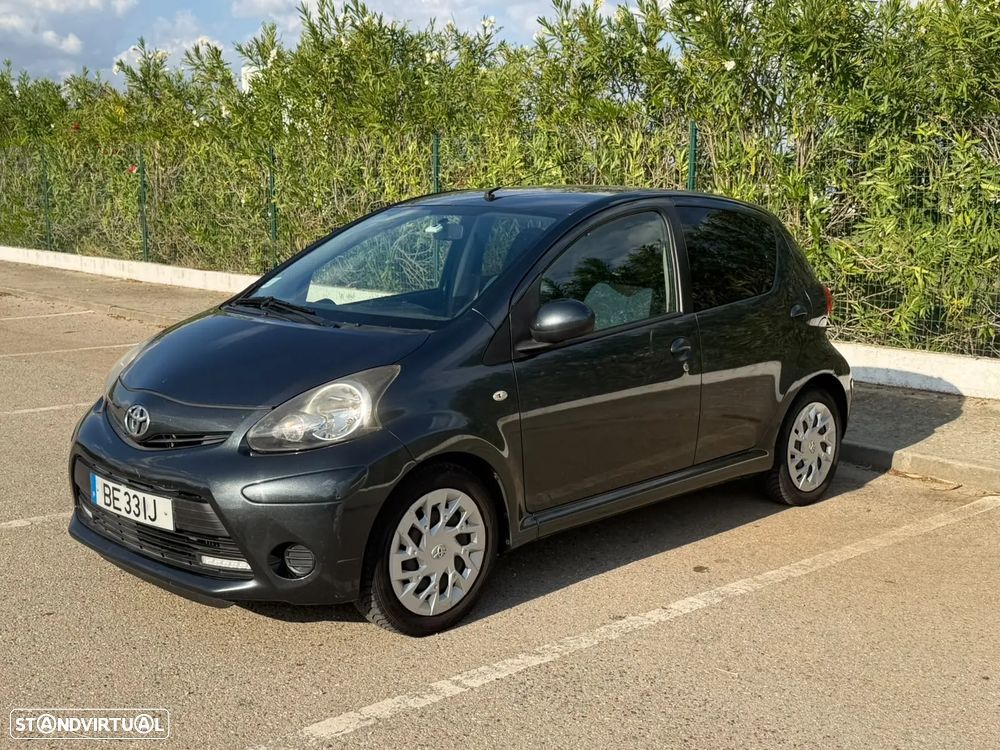 Toyota Aygo Standard - 1
