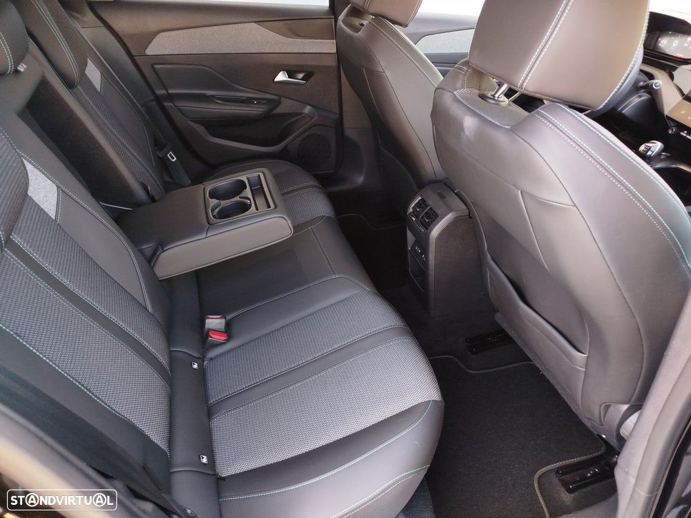 Peugeot 308 SW 1.2 PureTech Allure Full LED - 25