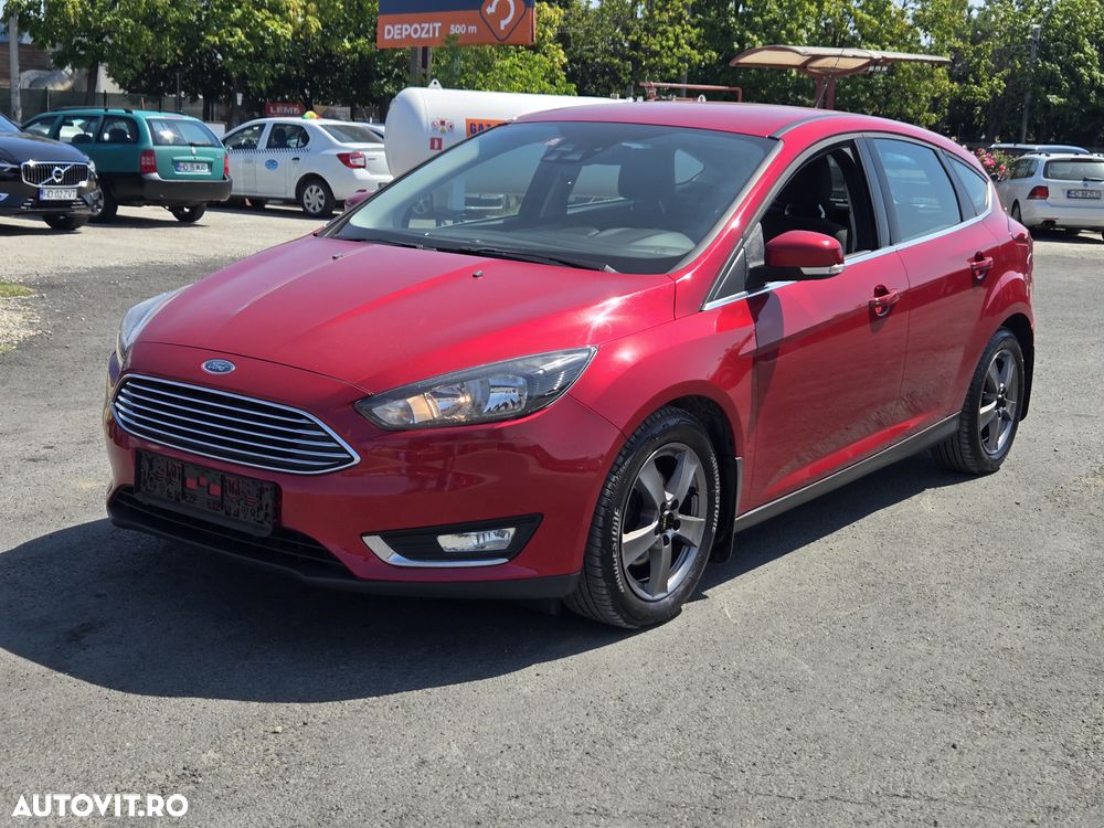 Ford Focus 1.0 EcoBoost Titanium - 1