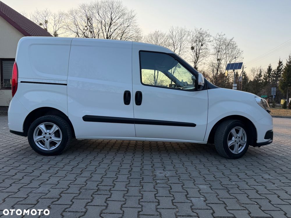 Fiat Doblo - 17