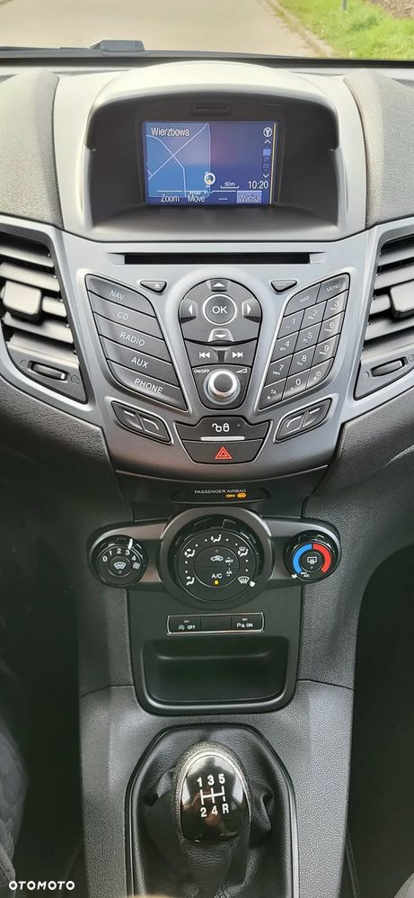 Ford Fiesta 1.0 EcoBoost S&S TREND - 20