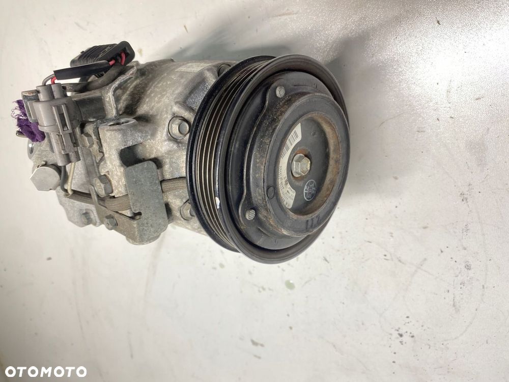 KOMPRESOR KLIMATYZACJI MERCEDES A W176 B246 180CDI 6SBU16C - 4