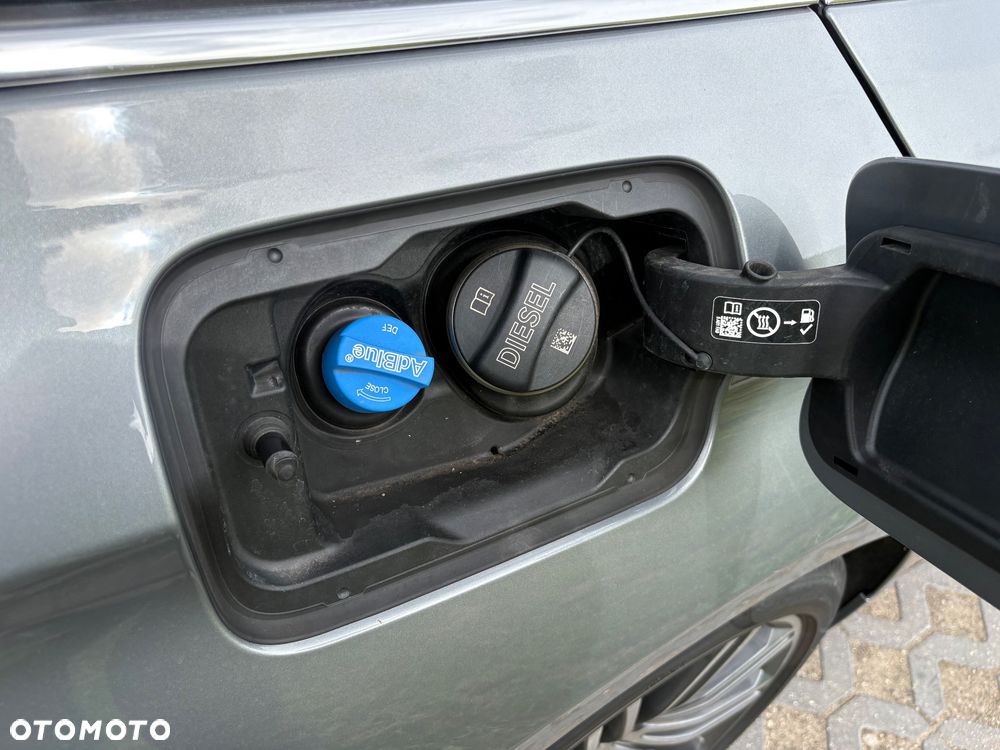 BMW Seria 5 520d xDrive - 37