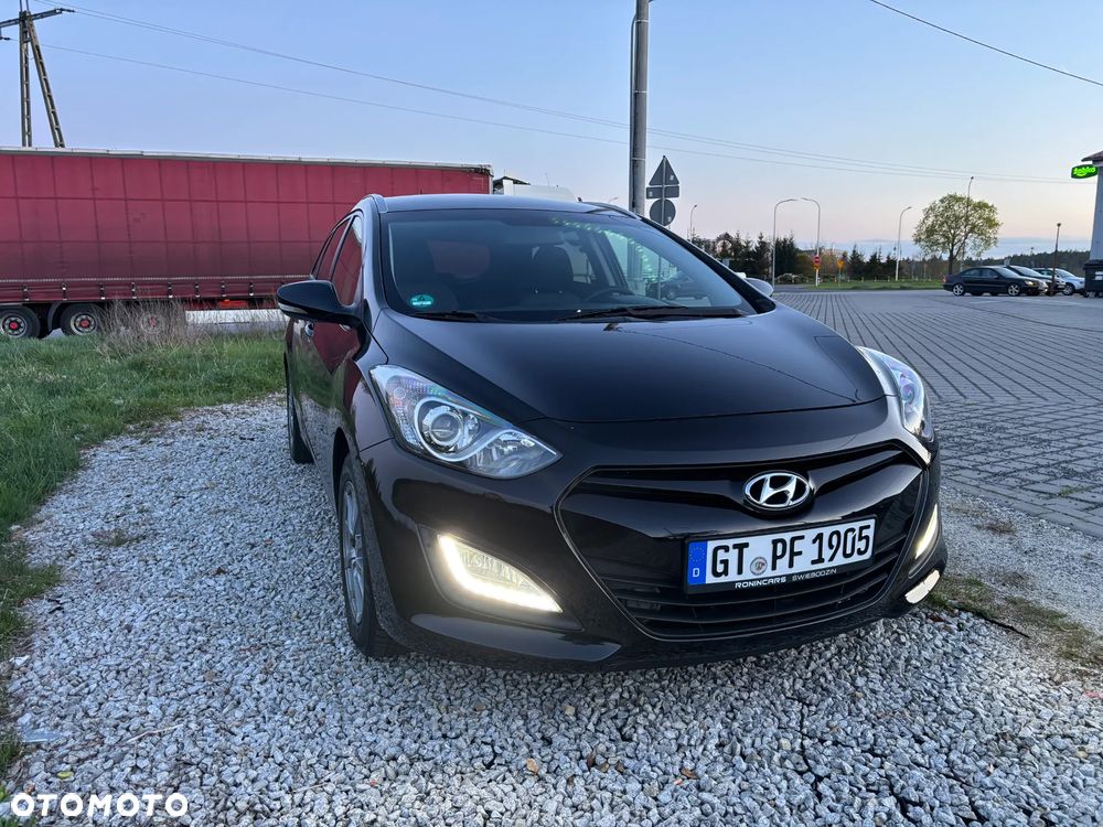 Hyundai i30 i30cw 1.6 CRDi Intro Edition - 20