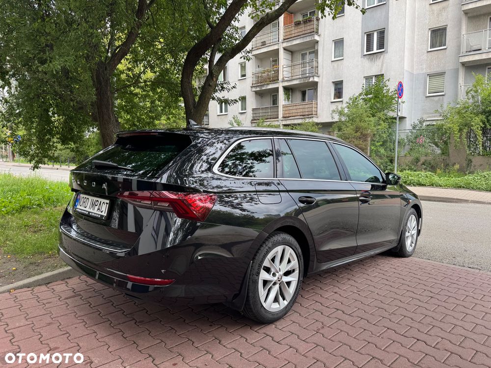 Skoda Octavia 2.0 TDI DSG Exclusive Plus - 4