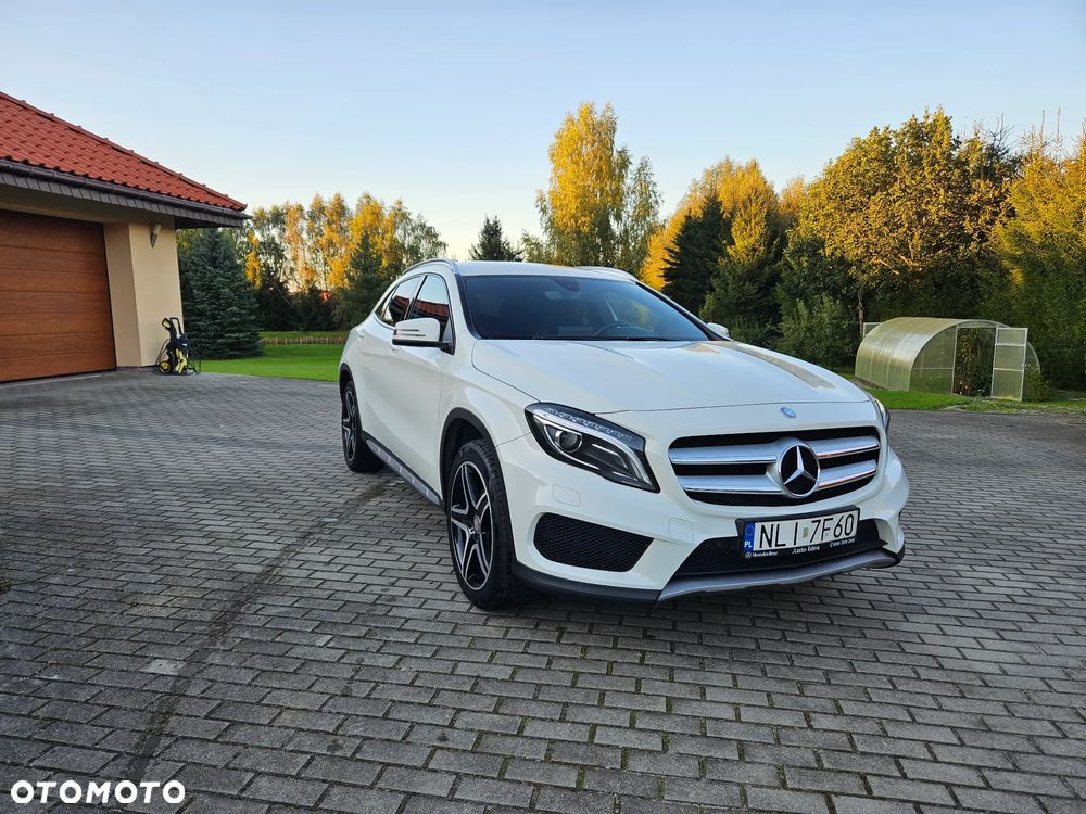 Mercedes-Benz GLA 250 4-Matic - 3
