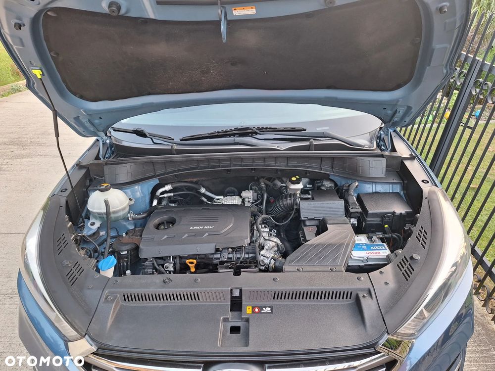 Hyundai Tucson 1.7 CRDI BlueDrive Style 2WD - 18