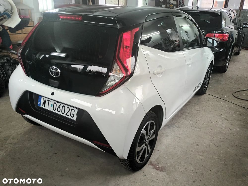 Toyota Aygo 1.0 VVT-i Color Edition - 7