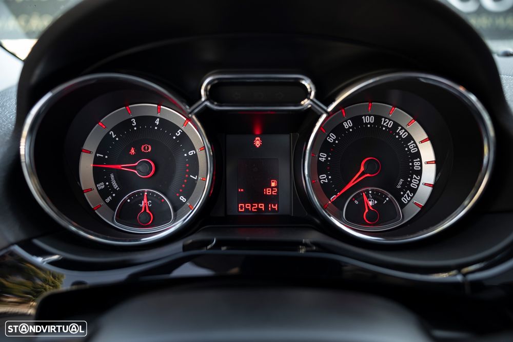 Opel Adam 1.2 Glam - 11