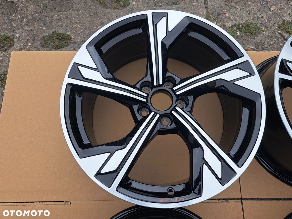 Oryg. Audi A4 S4 B9 8W 8W0 A5 S5 S-Line Sport A6 19 BiColour 8W0601025EM - 4
