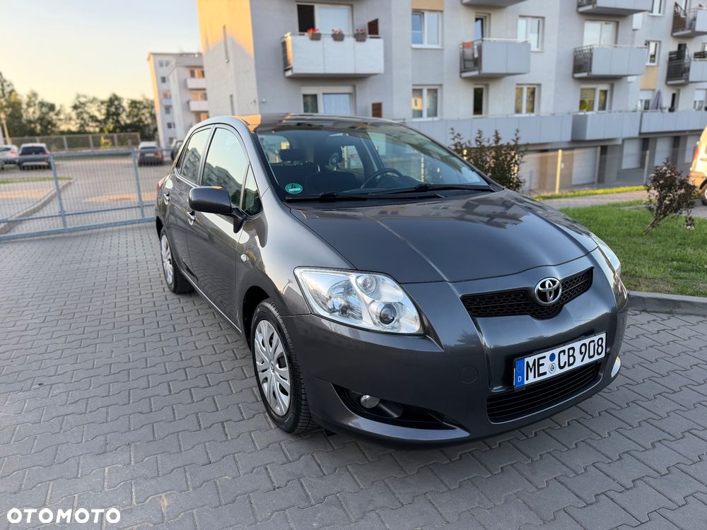 Toyota Auris 1.6 VVT-i Executive - 14