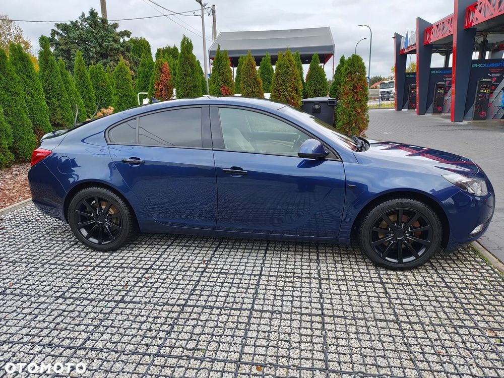 Opel Insignia - 2