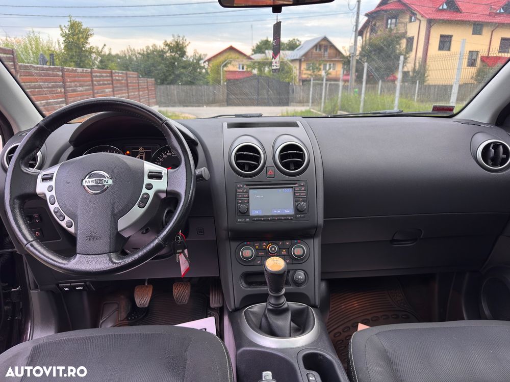 Nissan Qashqai+2 - 9