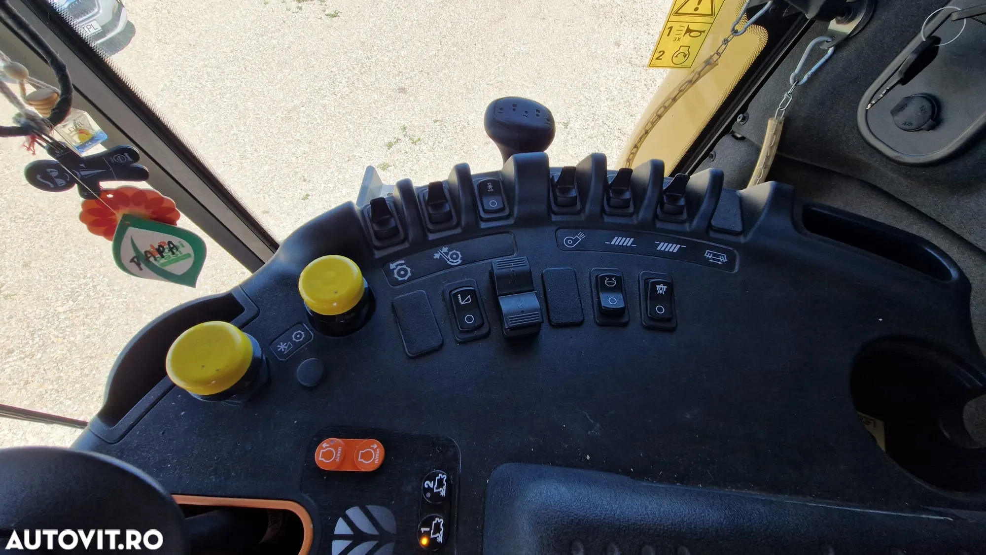 New Holland CX5.80 STAGE 5 ECHIPATA CU CANTAR SI SENZOR UMIDITATE - 24