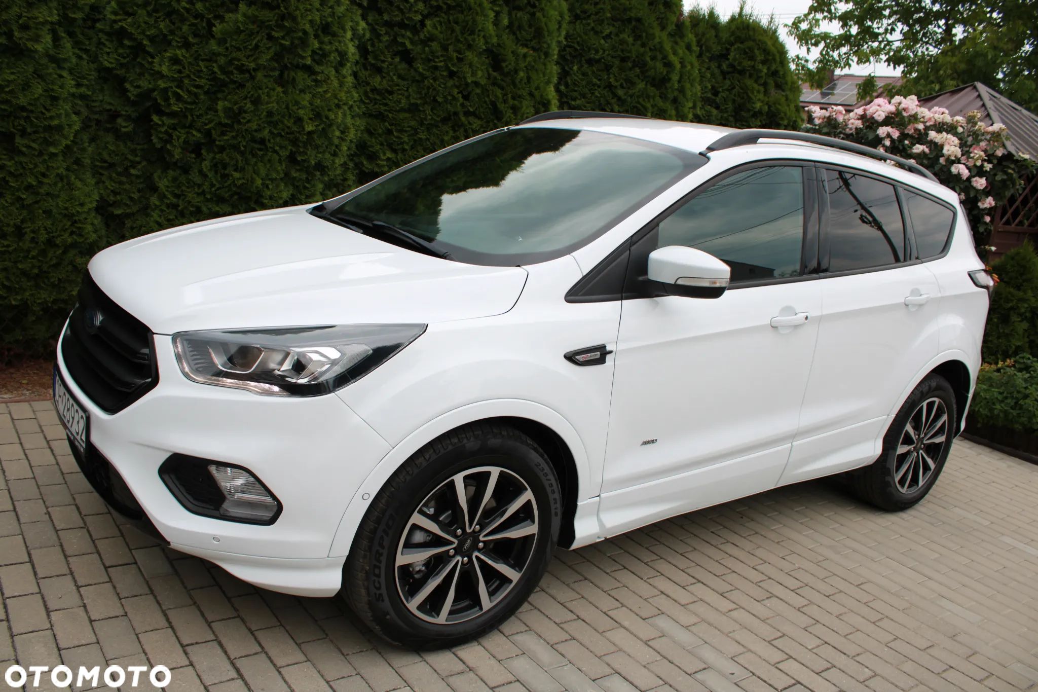 Ford Kuga 2.0 TDCi AWD ST-Line - 1