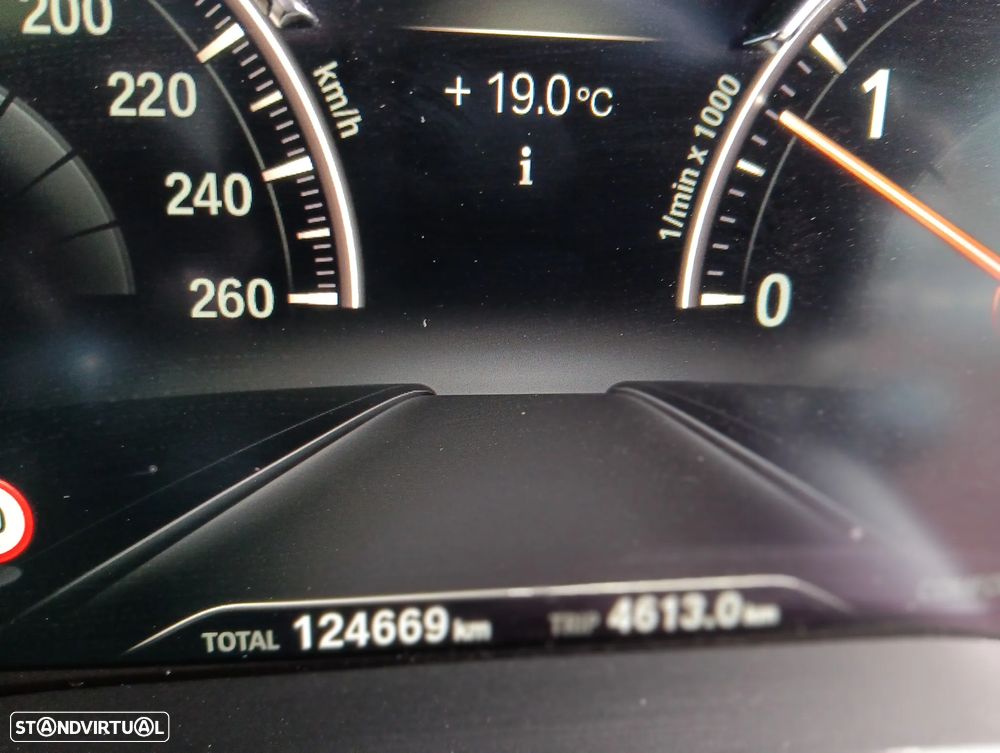 BMW 530 d Line Sport Auto - 32