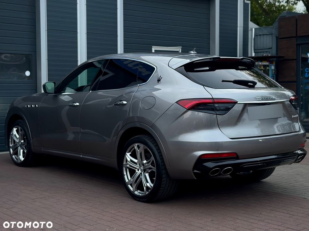 Maserati Levante Modena S - 13