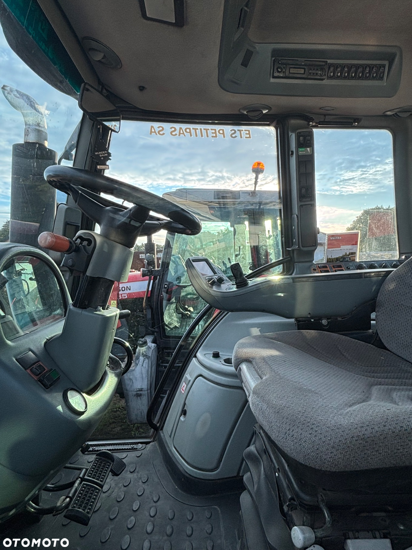 Valtra T182 - 6